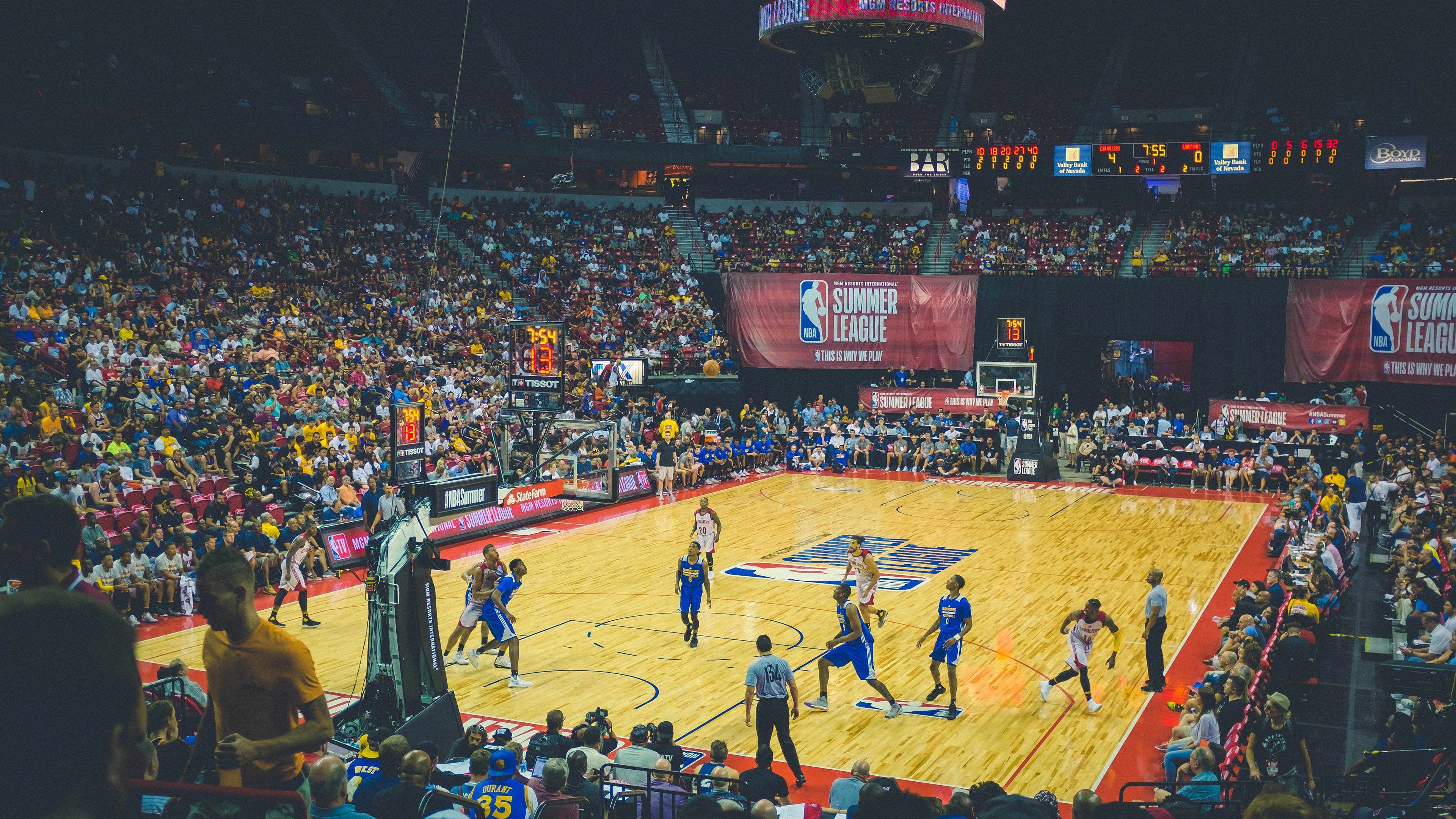 跨界合作：NBA与娱乐、科技行业牵手开启创新时代，与nba合作的品牌有哪些