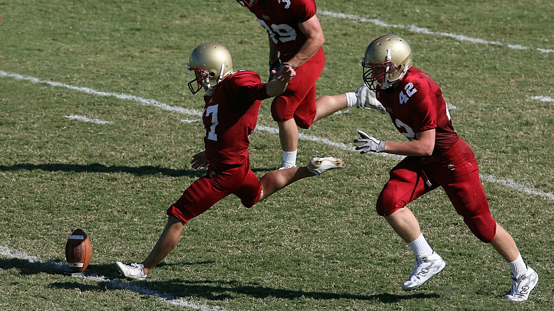 西汉姆联主场告捷，球队士气高涨，目标锁定争夺冠军，西汉姆联集锦