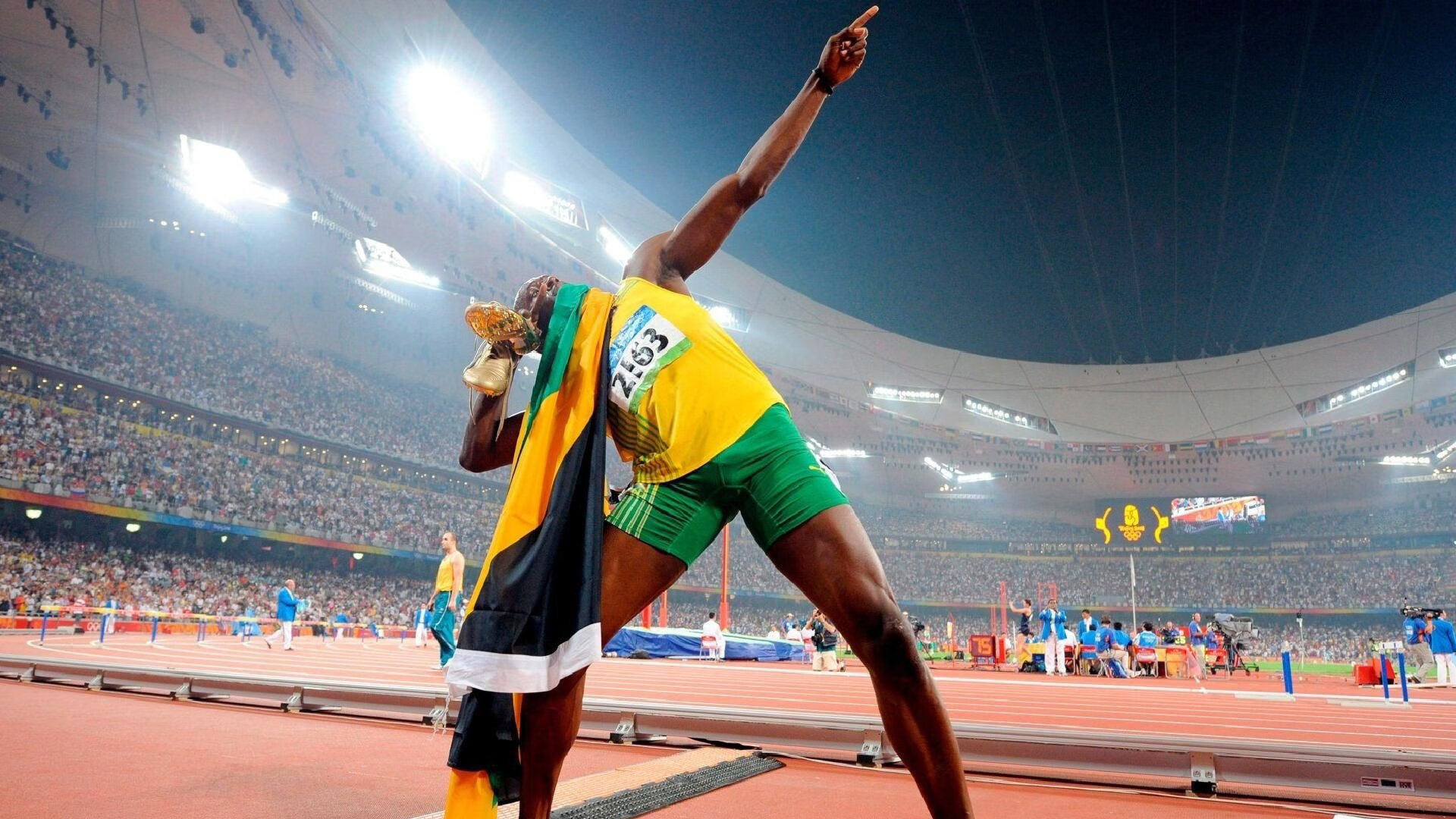 中美蝶泳出发至15米分段比拼分析,超美蝶泳